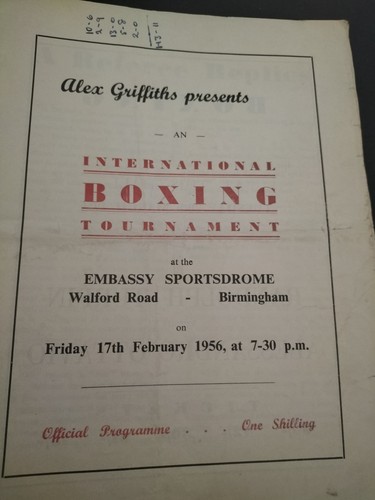 Vintage boxing johnny - vintage, v